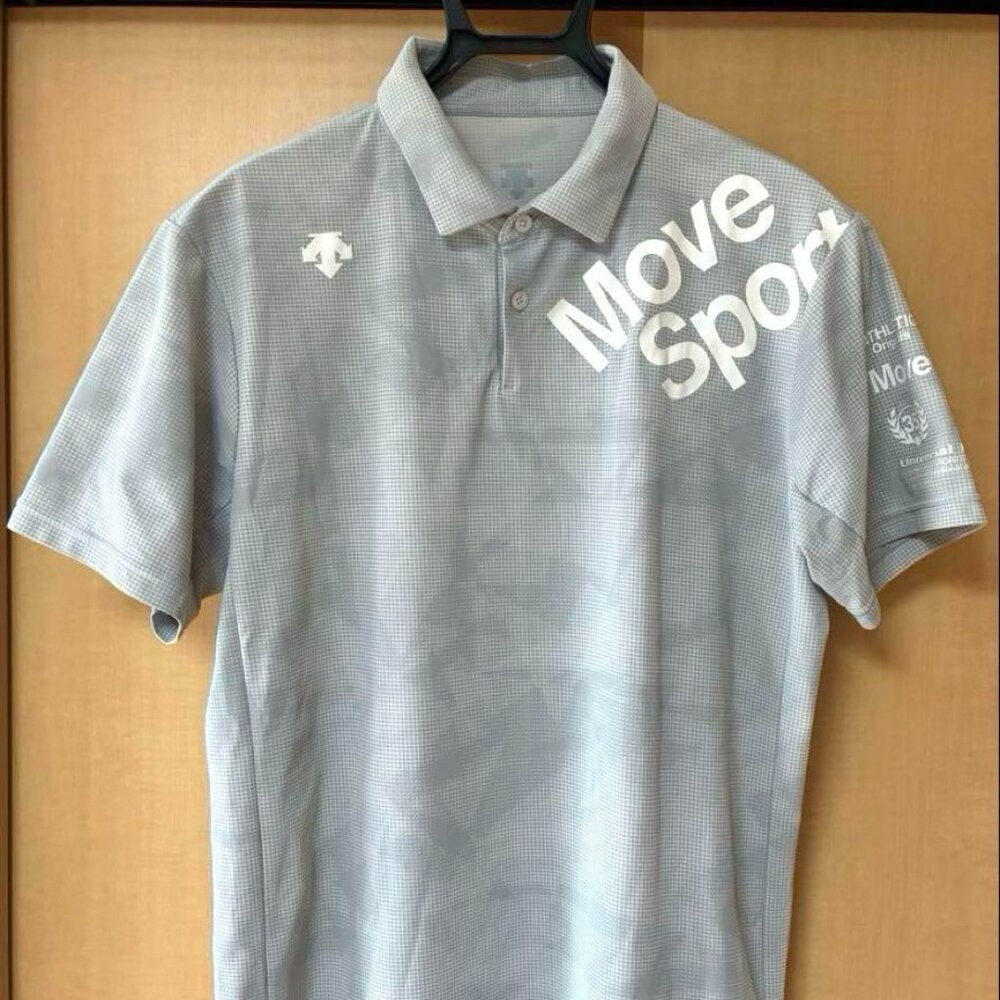DESCENTE GOLF  SHIRT  Size Large (2502)